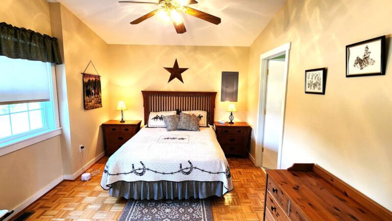 Cowboy and Wild West Cabins